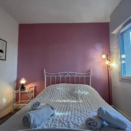 Maison 8 Personnes - *