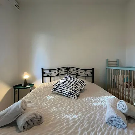 Maison 8 Personnes - *