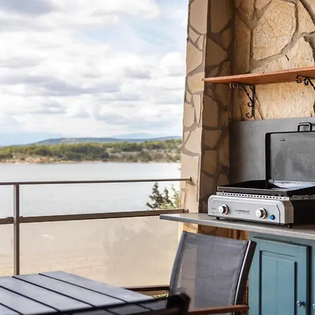 Maison 8 Personnes -